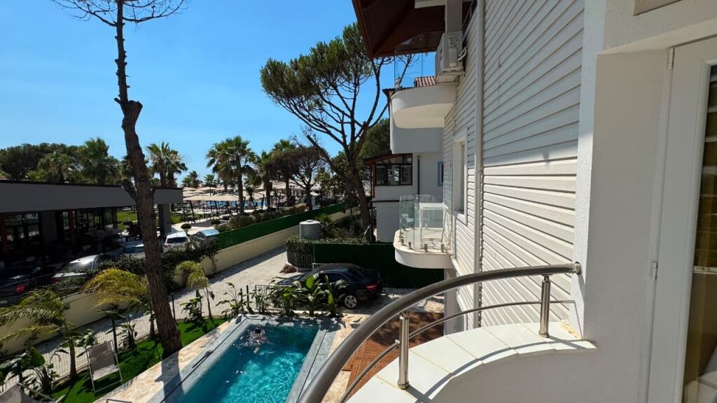 In vendita, Villa su 3 piani con piscina, Complesso Dielli, Qerret. Empire71666