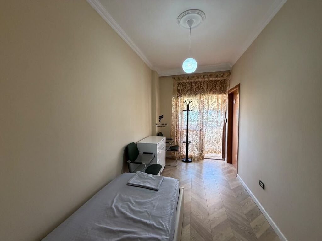 APARTMENT FOR RENT 4+1 OLD EXHIBITION 130,000 LEKE FH-83244