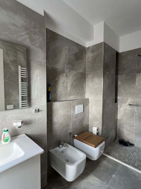 🏡 Apartament 2+1+2 me Qira – Myslym Shyri, Tiranë ✨