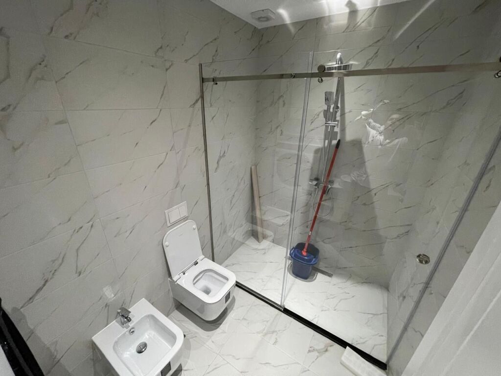 We rent a 1+1 apartment at the Dry Lake, Met Invest!