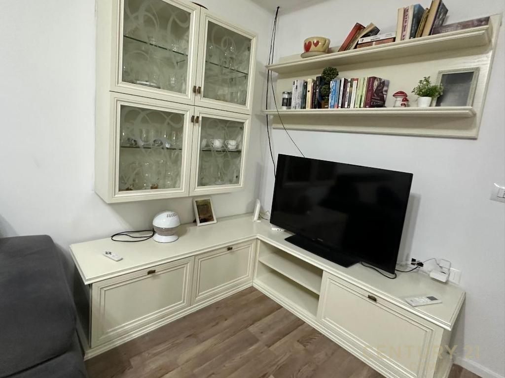 Apartment 3+1+2 + Storage & Verandas For Rent Near Tv Klan