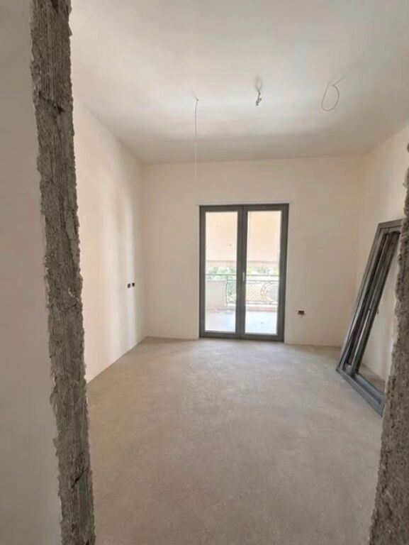 Locale Premium in Affitto presso il Complesso Delijorgji – 250m²
