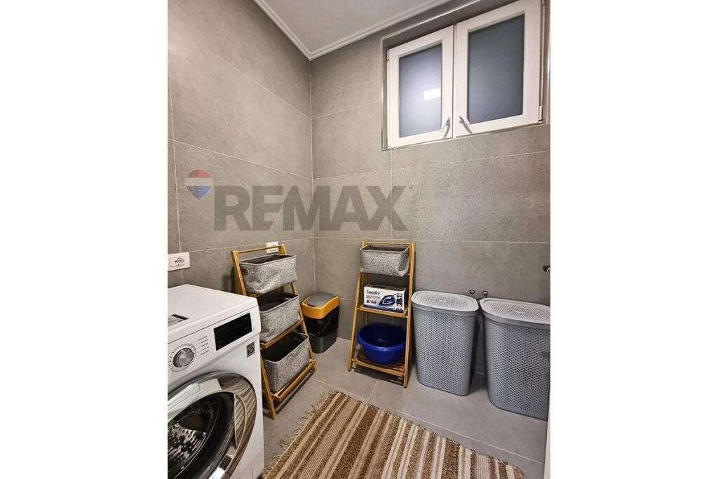 Villa - For Rent - Lake of Farka, Tirana