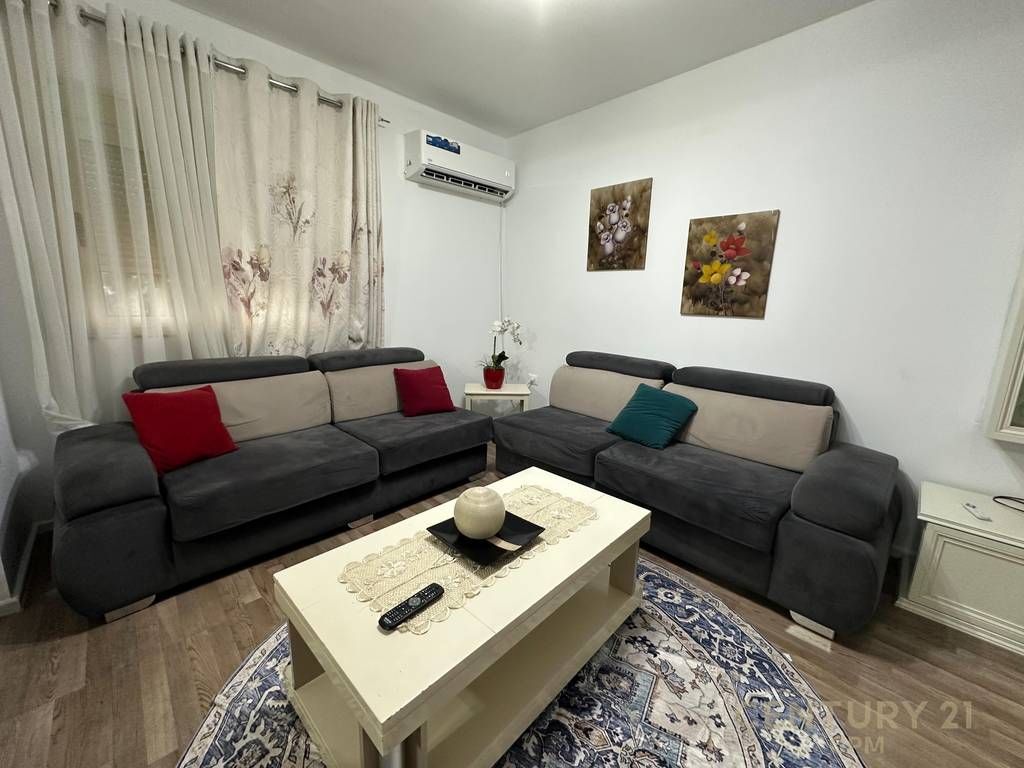 Apartment 3+1+2 + Storage & Verandas For Rent Near Tv Klan