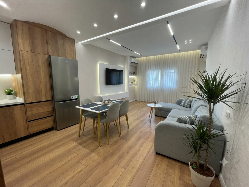 For sale, Apartment 1+1, New Bazaar, Tirana.