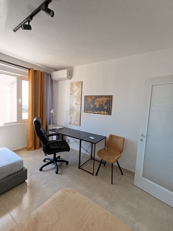 Apartament 2+1 me pamje deti  në Plazh, Durrës !