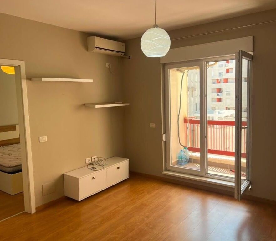 📌Jepet me qira apartament 1+1 në Kompleksin Magnest, 21 Dhjetori