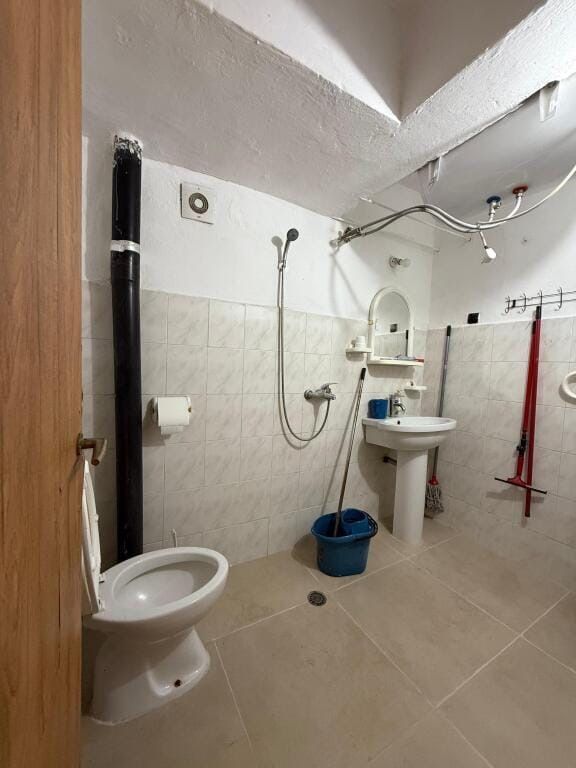 Apartment 2+1 for rent at 21 Dhjetori