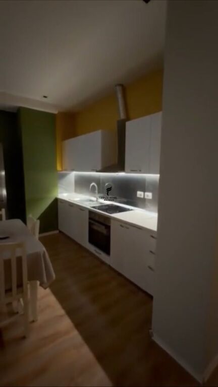 APARTAMENT ME QERA 2+1 RRUGA E KAVAJES 60.000 LEKE FH-83128