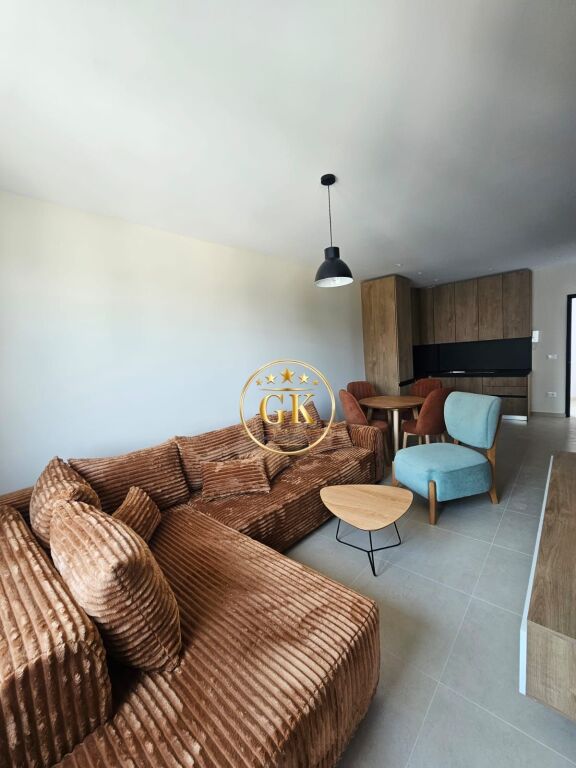 🏡 Shitet Apartament 1+1 NE GOLEM