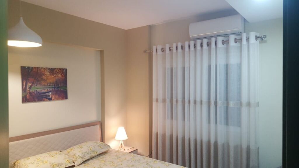Apartament 2+1 me qera tek Liqeni i Thate