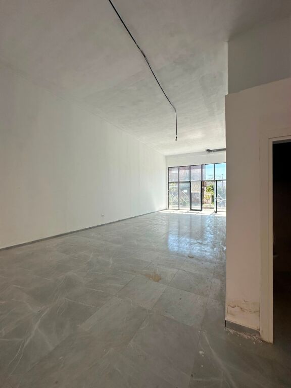 Rent | Ambjent Biznesi | Xhamlliku | 1500 €/month