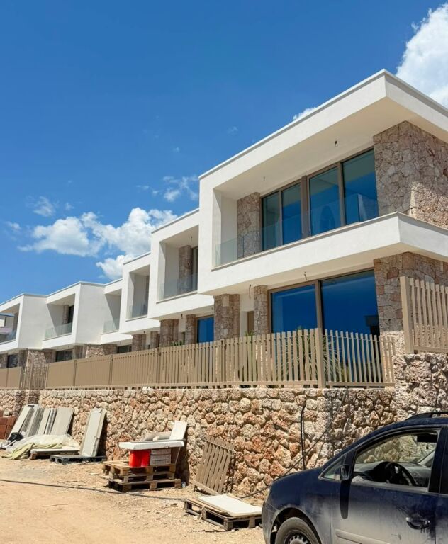 🏡 Shitet Vilë me Pishinë – SeaDream Residence, Drimadhë