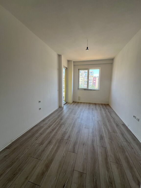 Appartamento 2+1+2 in affitto a Yzberisht, Complesso Grand Galeri