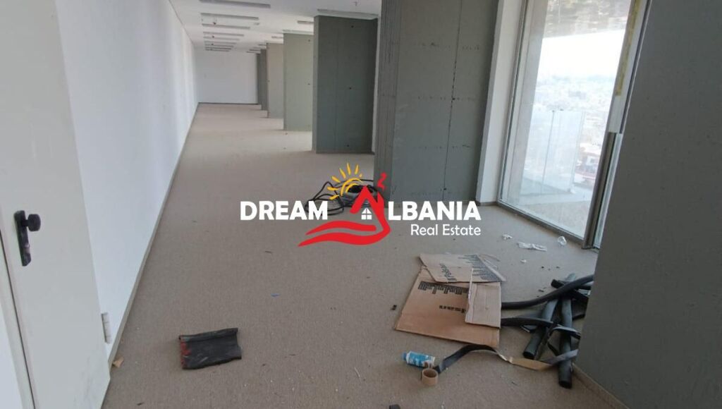 Locale per ufficio in affitto a Downtown One, Viale “Bajram Curri”.(iD 42611401)