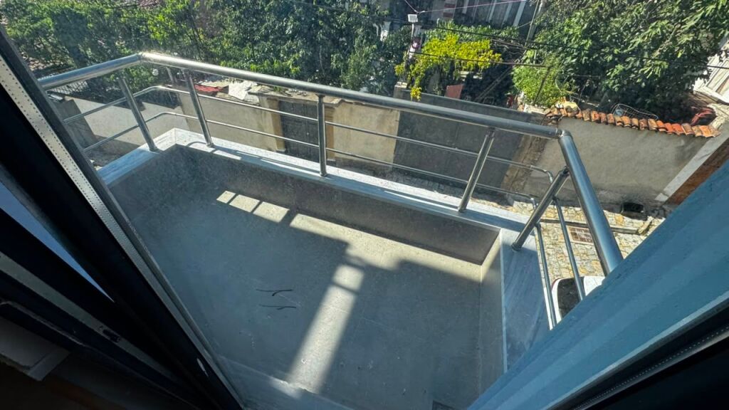 🏡 Appartamento 1+1 in Vendita – Quartiere 2, Korçë