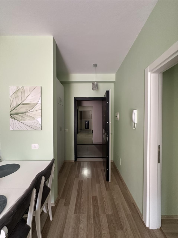 Qera | Apartament 1 + 1 | Toptani Shopping Center | 700 €/muaj