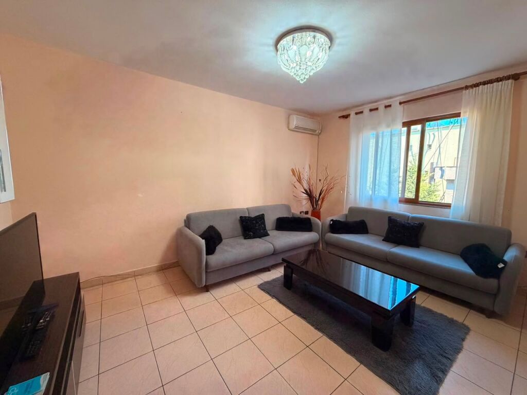 IN AFFITTO – Appartamento 1+1 nel Quartiere 18, Durrës