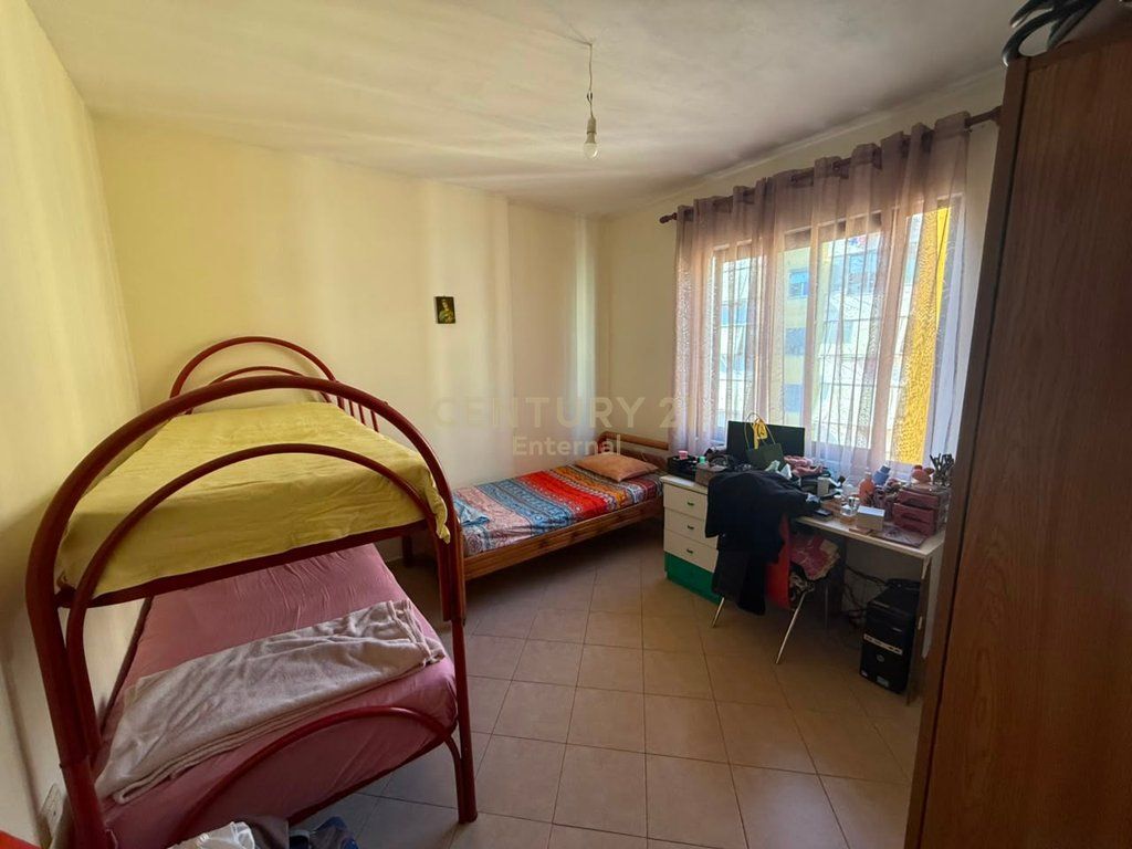 Apartment 2+1+2 for Rent in Yzberisht 500 € /Month