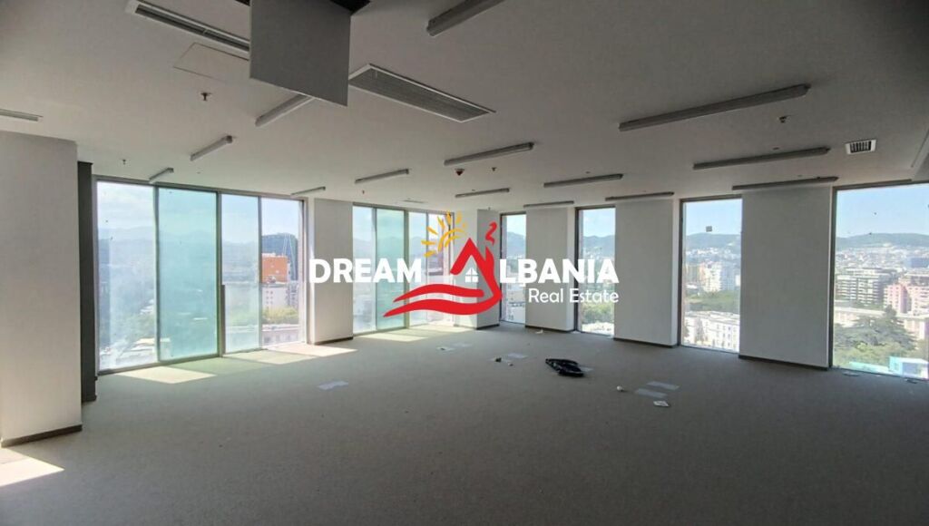 Locale per ufficio in affitto a Downtown One, Viale “Bajram Curri”.(iD 42611401)