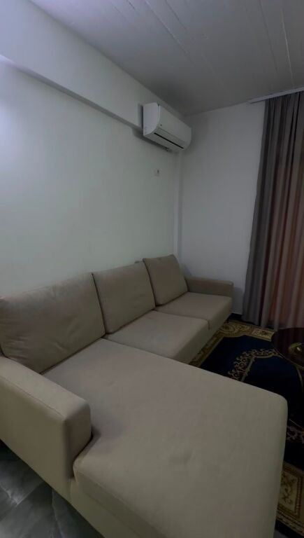 Affitto | Shtëpi private 1 + 1 | Astir | 400 €/mese