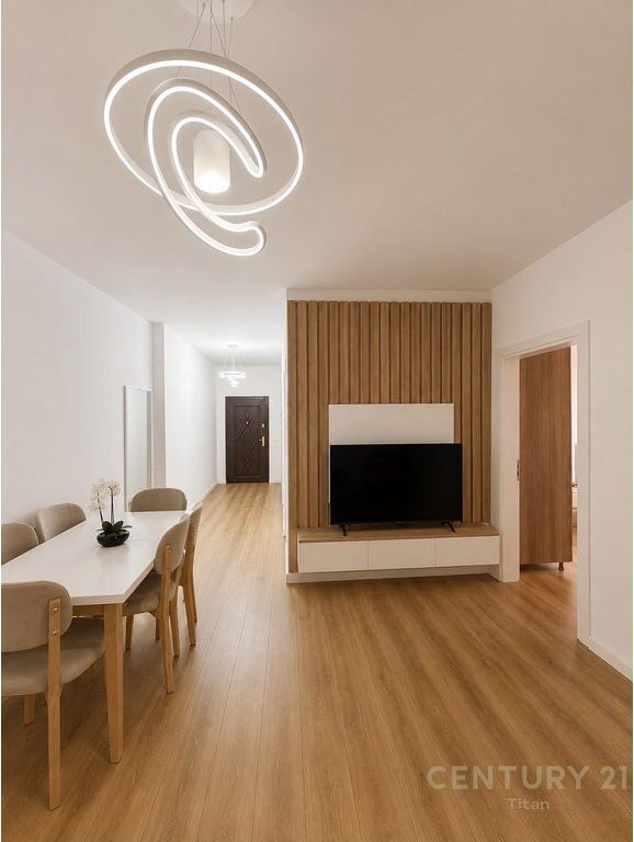 Apartament 2+1 per shitje ne Astir