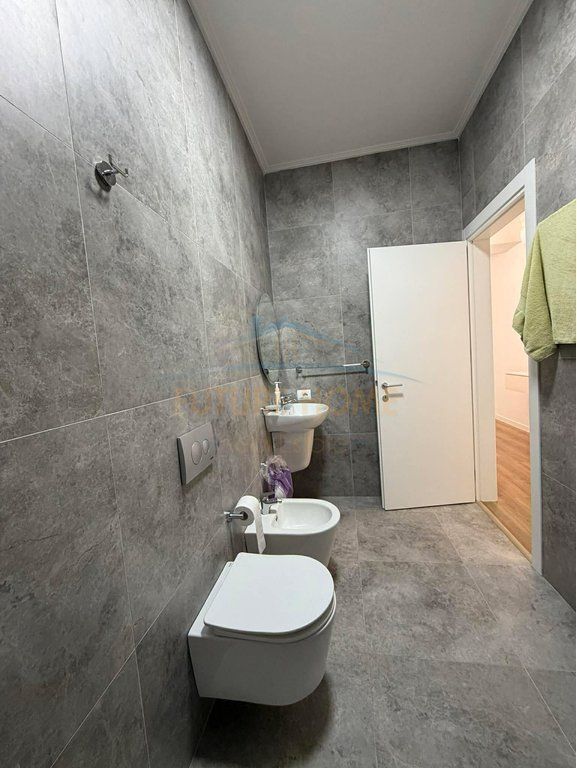 Qera, Apartament 2+1+2, Golden Park 3