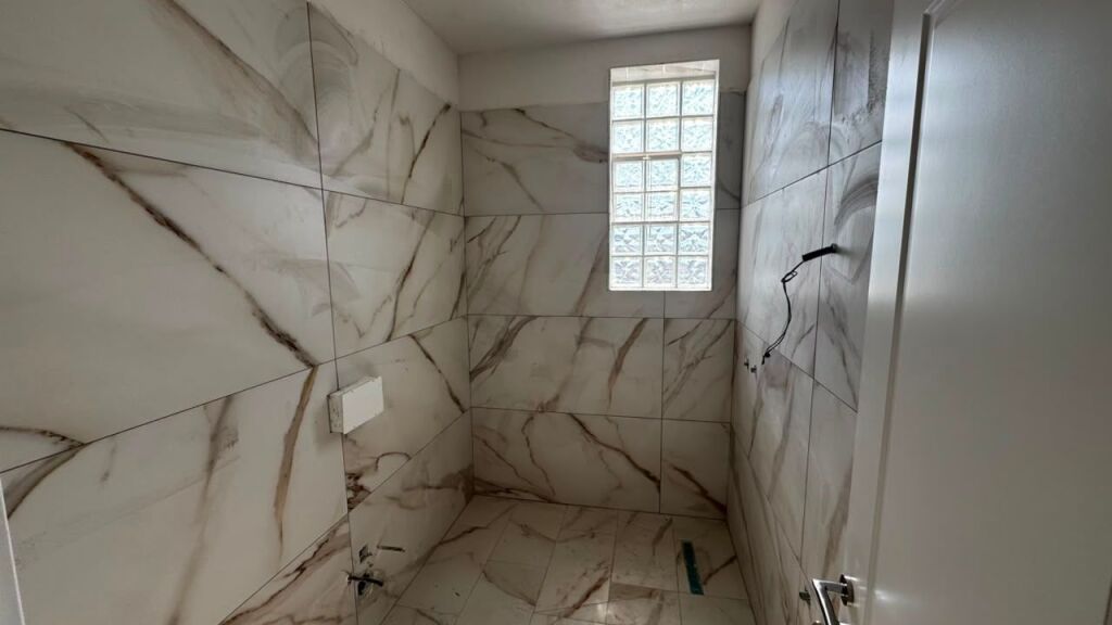 🏡 Appartamento 1+1 in Vendita – Quartiere 2, Korçë