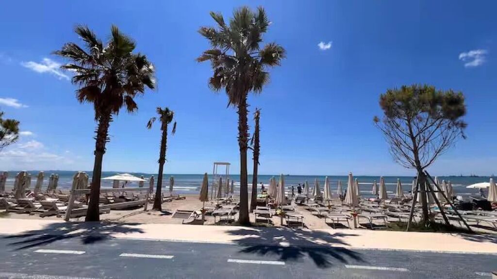 Durrës, Rruga Pavarësia | 1+1 | 55 m² | 5 minuta nga plazhi | Totalisht e rinovuar