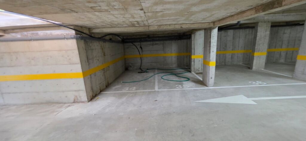 🚗 3 PARKING SPACES FOR SALE – OLD SAUK, TIRANA