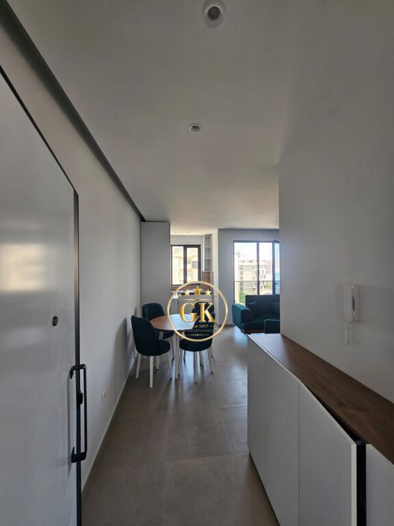 🏡 Shitet Apartament 1+1 në Golem