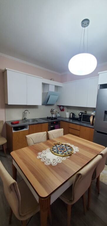 Appartamento 2+1 in affitto ad Astir !