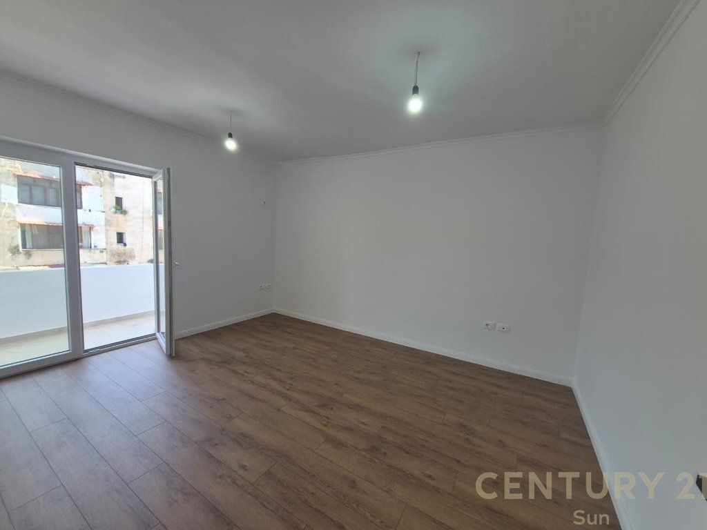 Apartment 1+1 for Sale – Thanas Ziko Street 300 meters above “Partizani” High School