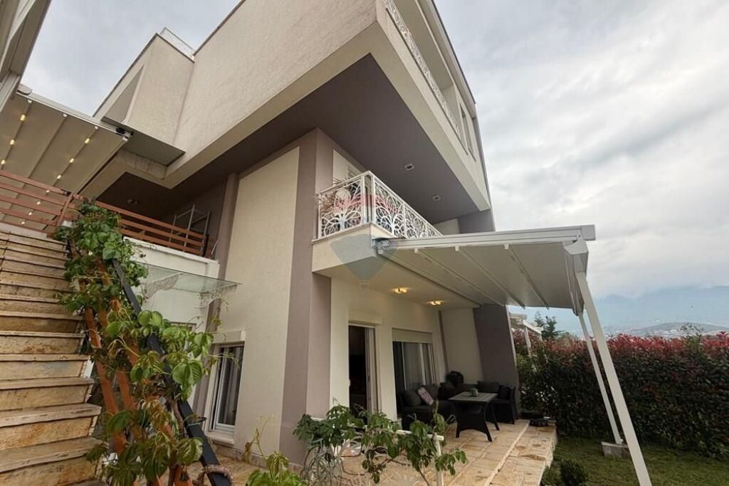 Villa - For Rent - Lake of Farka, Tirana