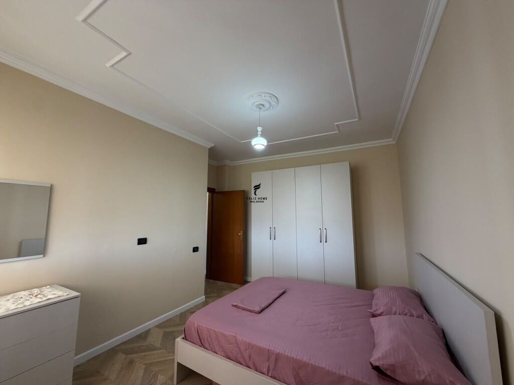 APARTMENT FOR RENT 4+1 OLD EXHIBITION 130,000 LEKE FH-83244