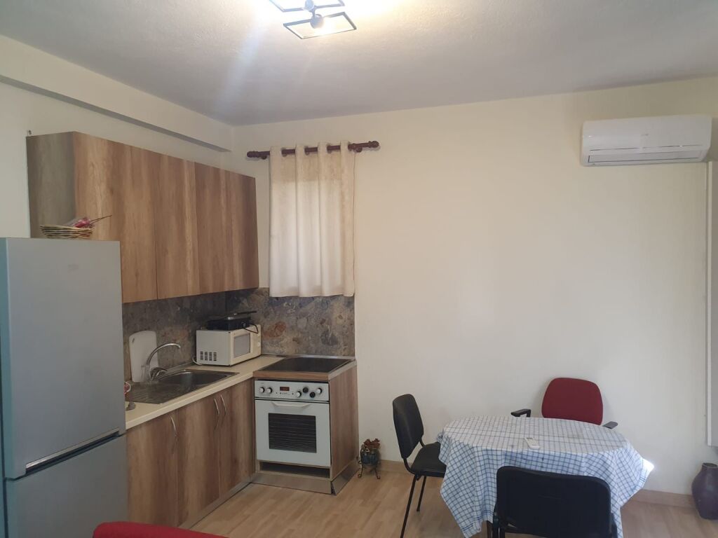 Apartament 1+1 me qira ne Selite