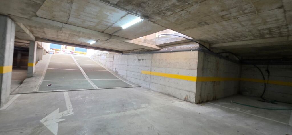 🚗 3 PARKING SPACES FOR SALE – OLD SAUK, TIRANA