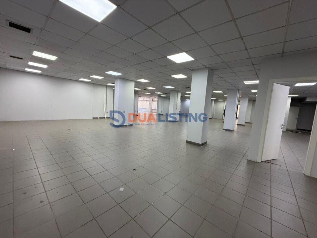 Commercial Space for Sale 550 m² 📍 Boulevard “Joan of Arc”, Tirana