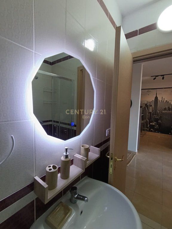Apartament 2+1 me pamje deti  në Plazh, Durrës !