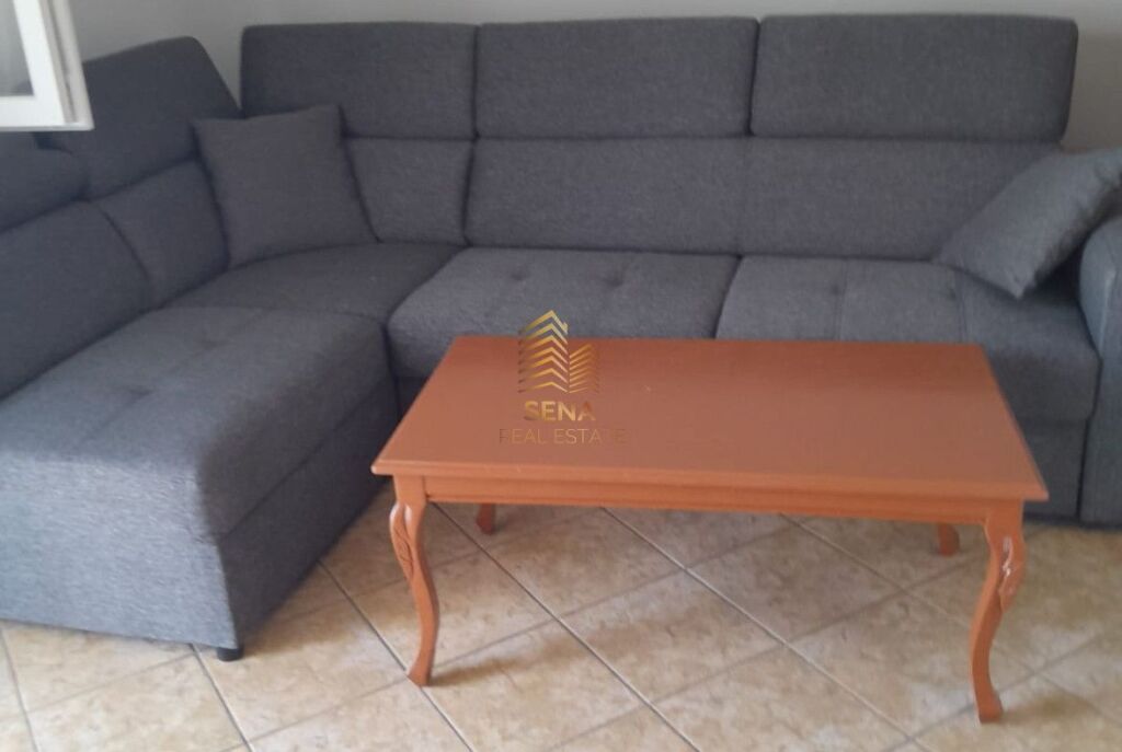 Rent, Private Entrance 1+1, at the end of Jordan Misja street, 35,000 Lek/Month