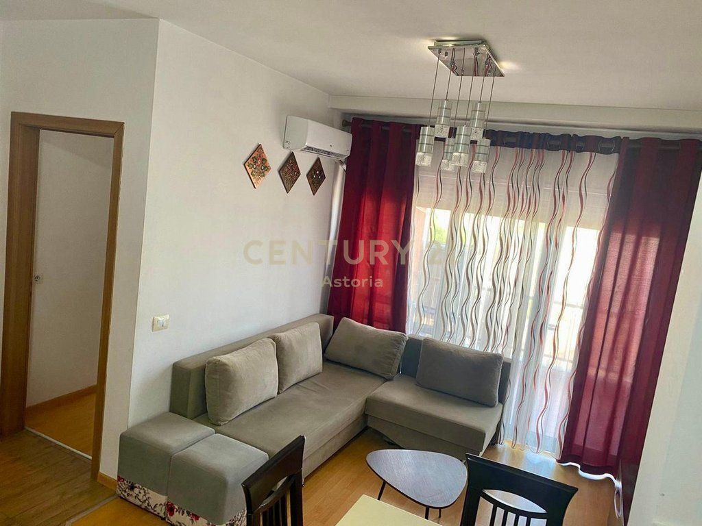 Apartment 1+1 for Rent in Xhamllik