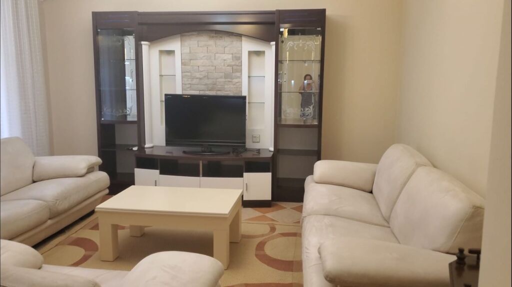 APARTAMENT 3+1+2 BANJO+3 BALLKONE+ GARAZH Rruga elbasanit