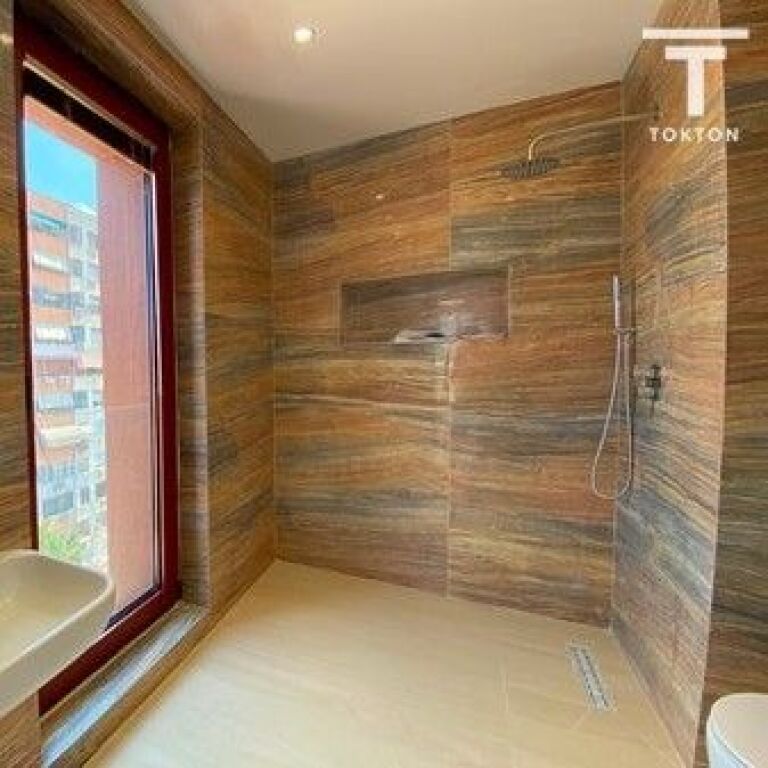 QIRA, APARTAMENT 1+1, RRUGA E KAVAJËS, TIRANË