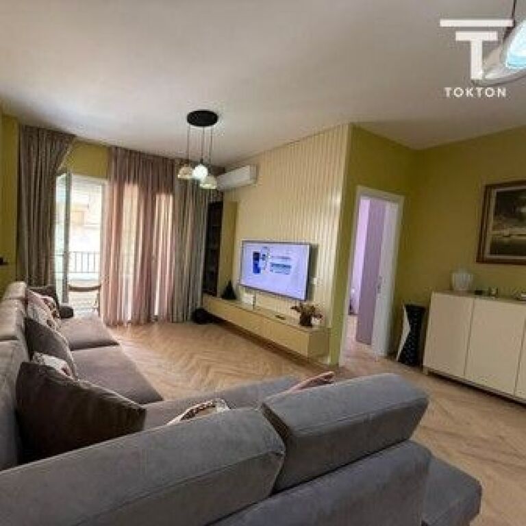 SHITET, APARTAMENT 1+1, PAZARI I RI, TIRANË