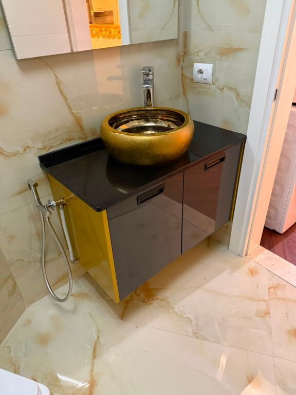 Apartament modern 2+1 qera,Liqeni i Thate