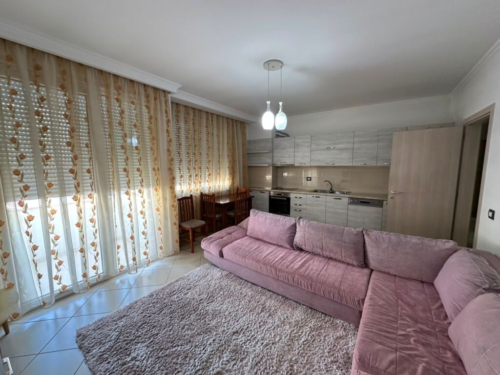 🏡 Affittasi Appartamento 2+1 – Residenza Xhura, Porcelan