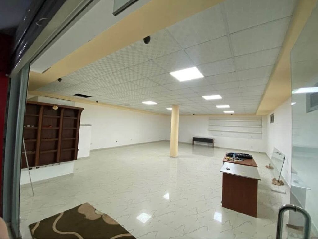 SHOP FOR RENT 100 m2 - KAMEZ