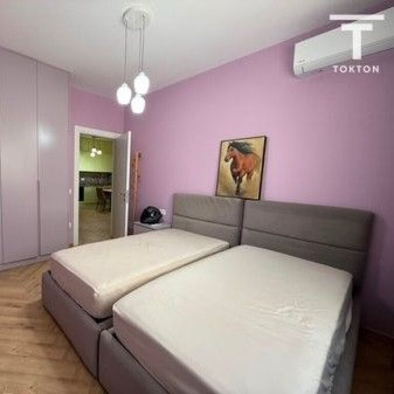 SHITET, APARTAMENT 1+1, PAZARI I RI, TIRANË