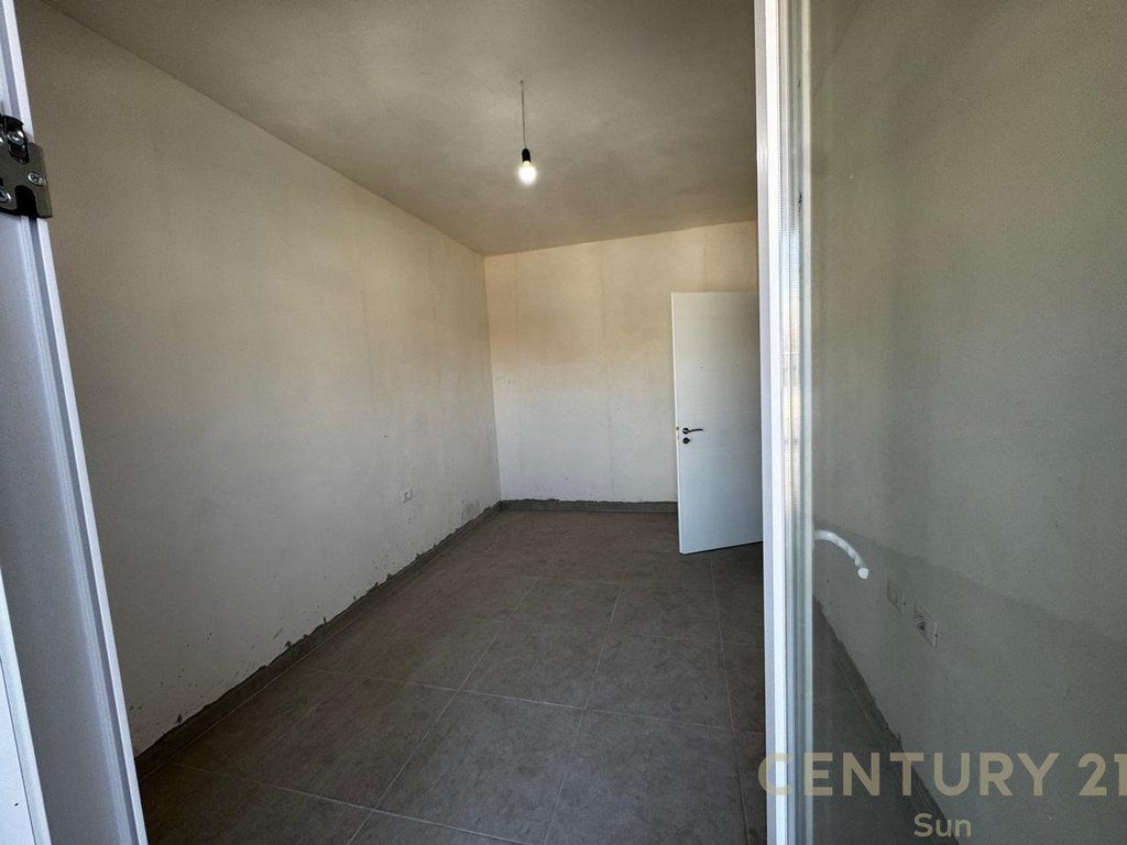 Appartamento 1+1 In Affitto in Via 5 Maji, Tirana - 550€ | 68 m²