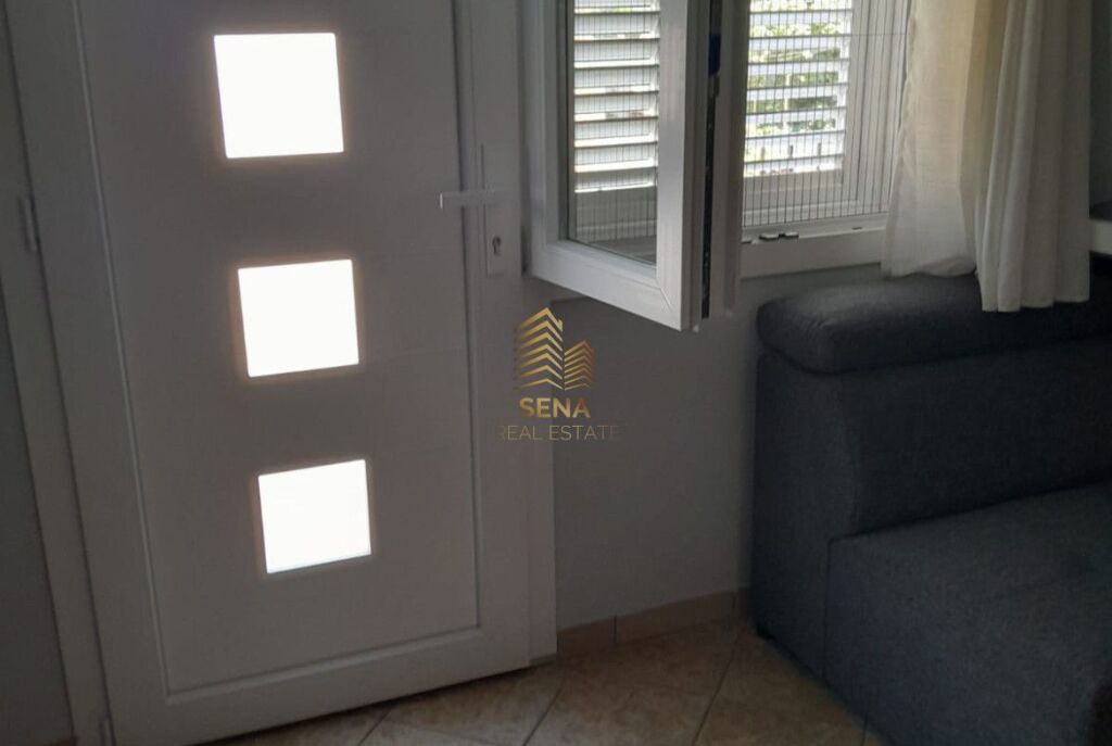 Rent, Private Entrance 1+1, at the end of Jordan Misja street, 35,000 Lek/Month
